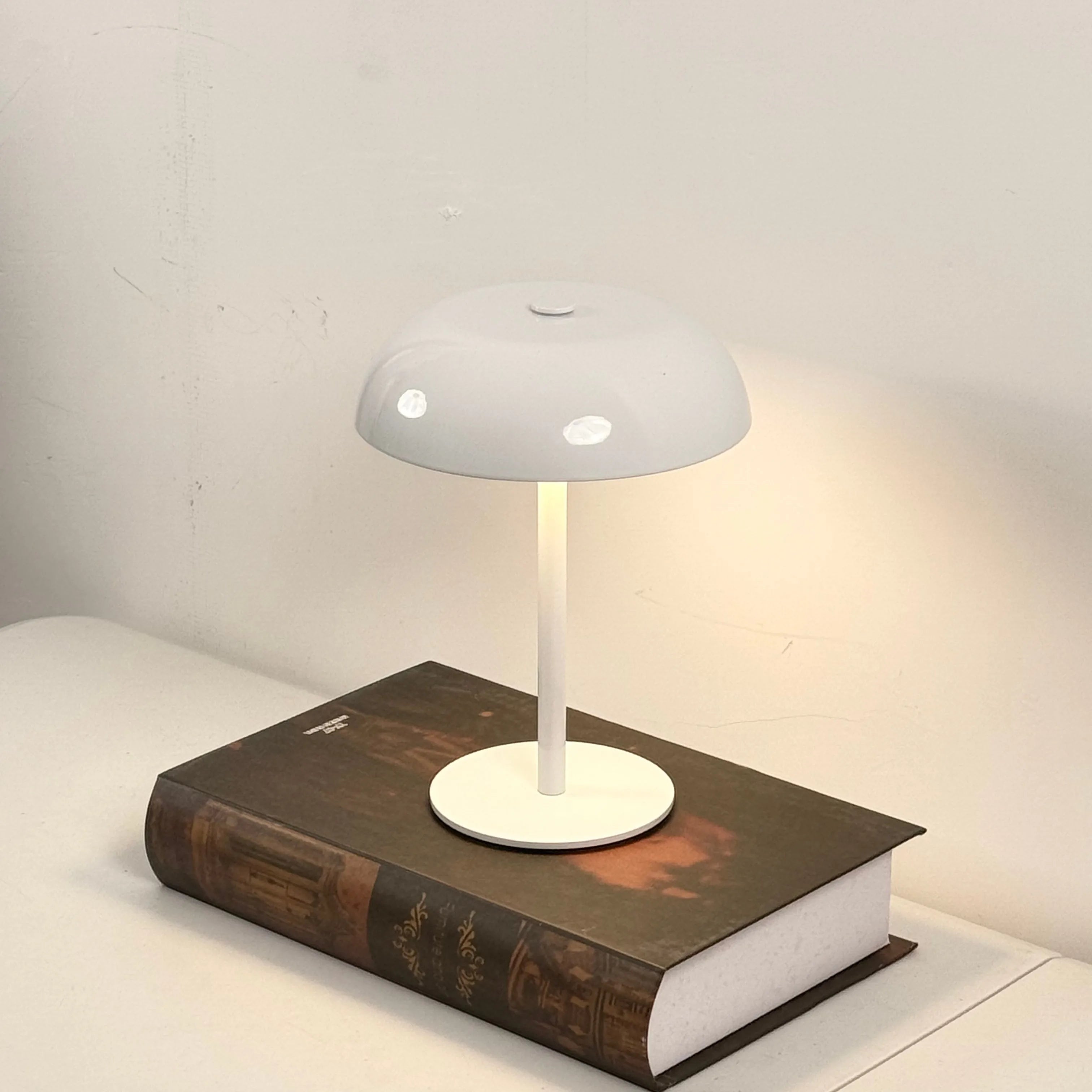 Lampe de Chevet Champignon Tactile 3 Intensités USB Rechargeable